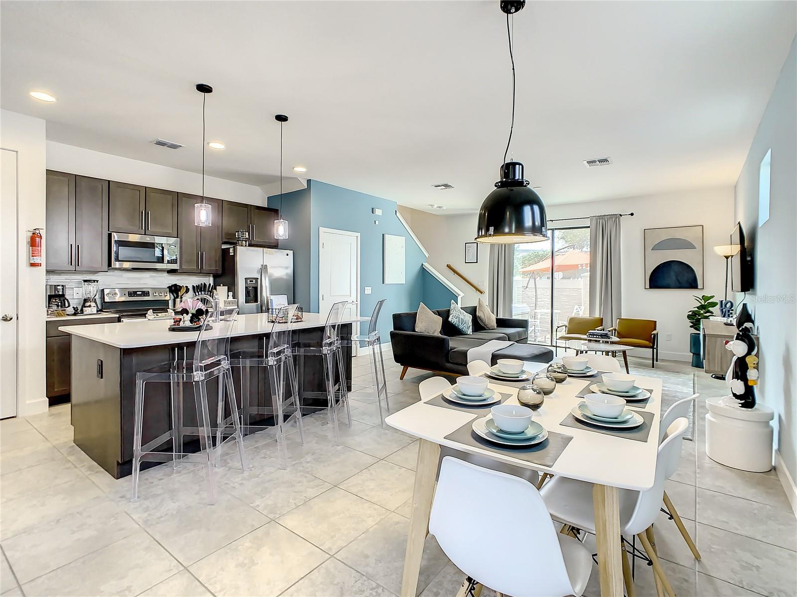 Image 9 of 37 For 181 Villa Domani Circle