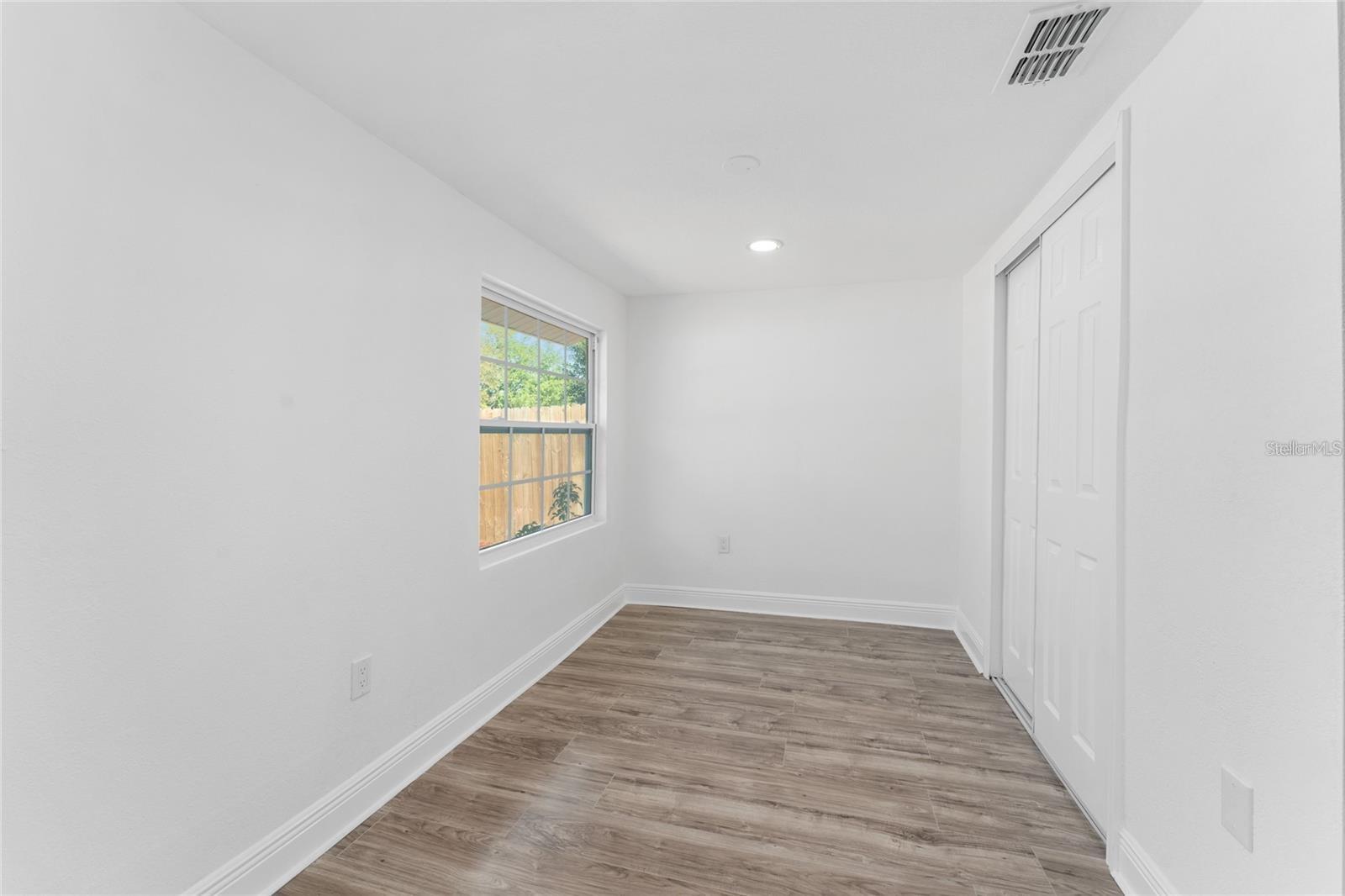 Image 18 of 29 For 1563 Immocalee Street