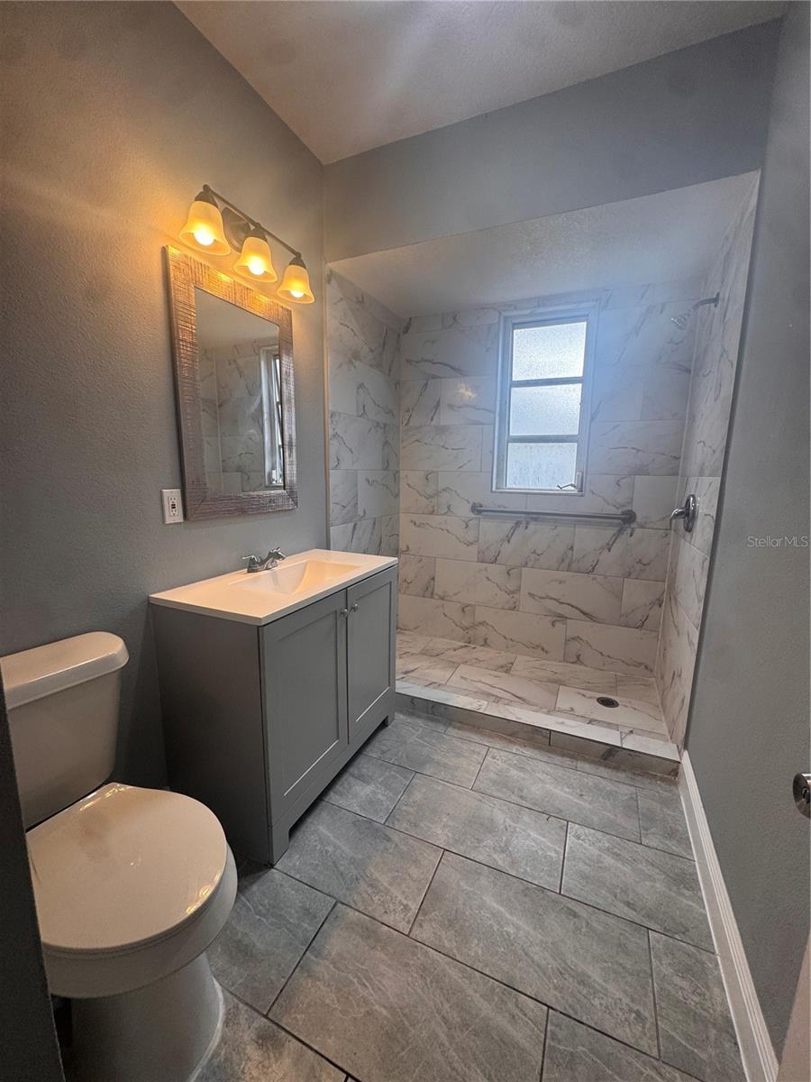 Image 13 of 22 For 353 Ferndale Avenue