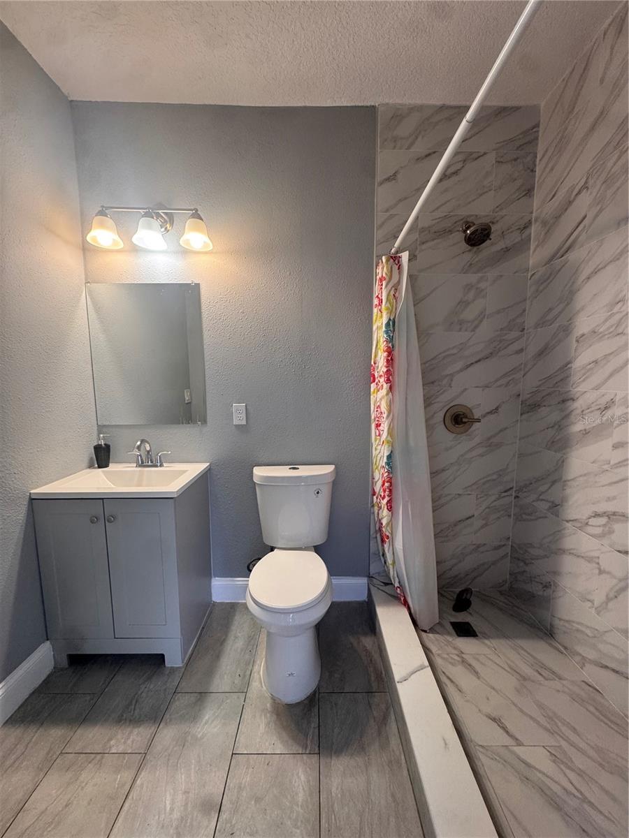 Image 20 of 22 For 353 Ferndale Avenue