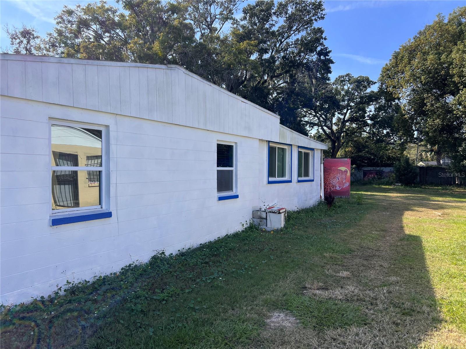 Image 51 of 51 For 1724 Riley Avenue