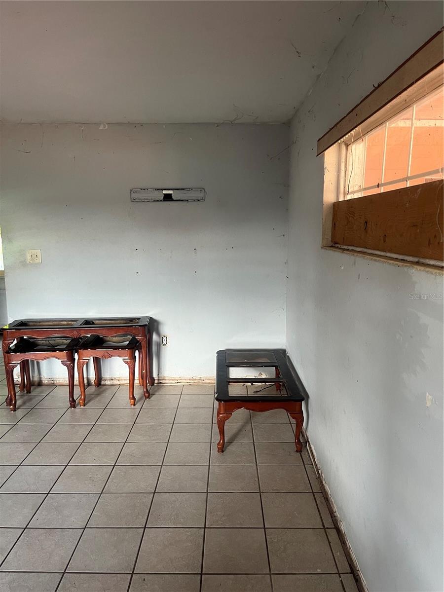 Image 7 of 15 For 4919 Keith Place