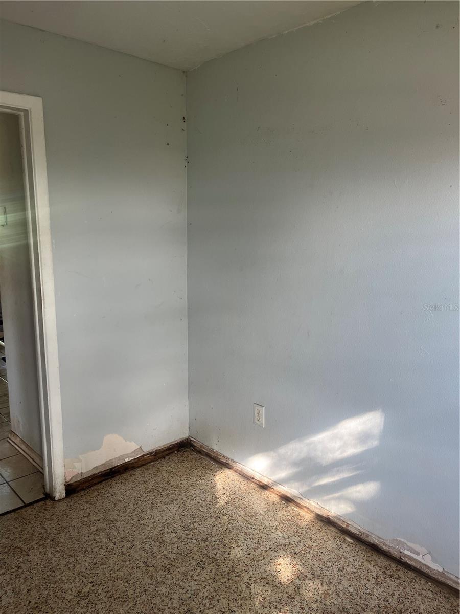 Image 9 of 15 For 4919 Keith Place