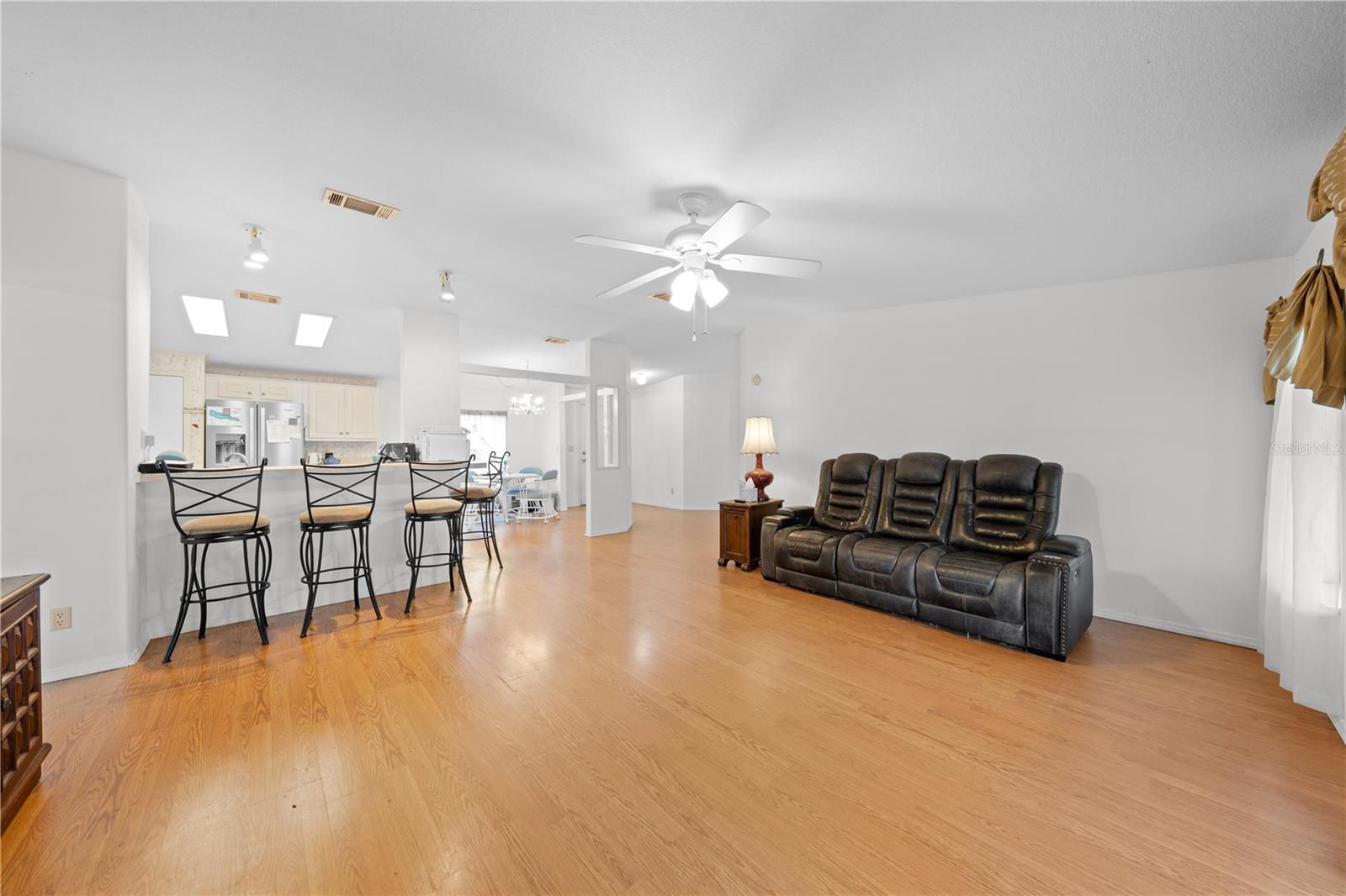 Image 11 of 53 For 545 Horizon Drive