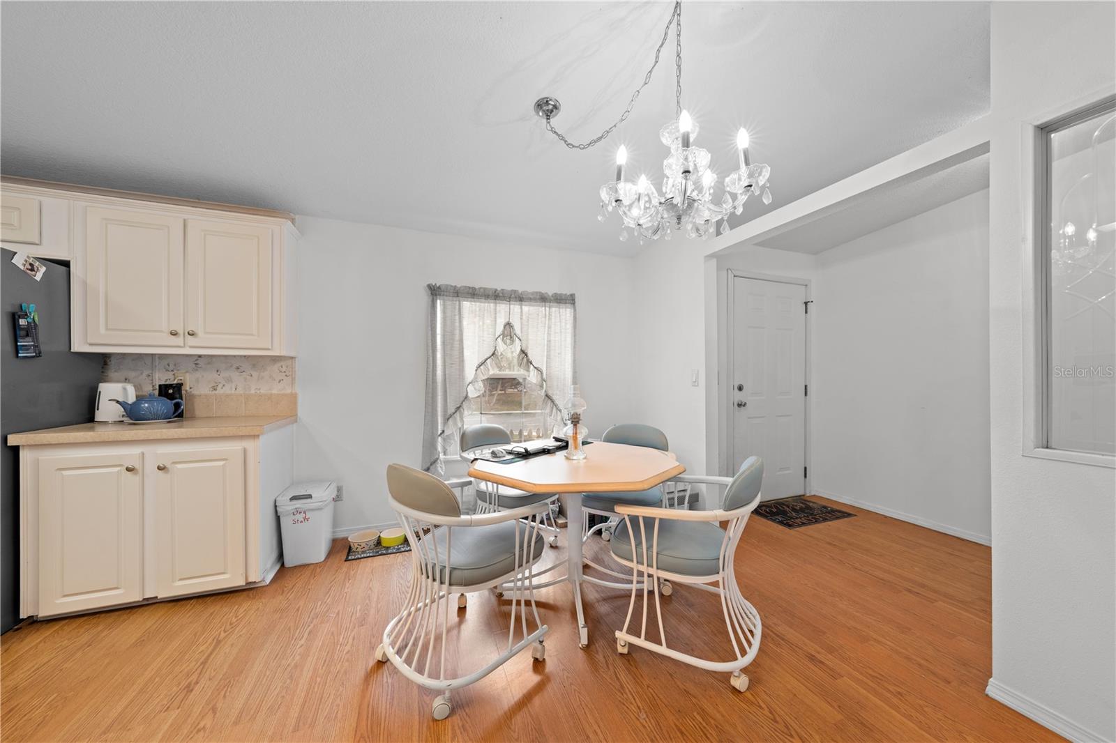 Image 13 of 53 For 545 Horizon Drive