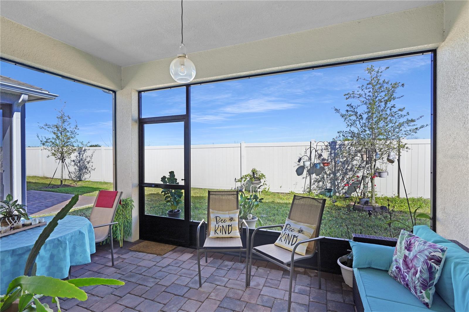 Image 11 of 17 For 1881 Spring Shower Circle