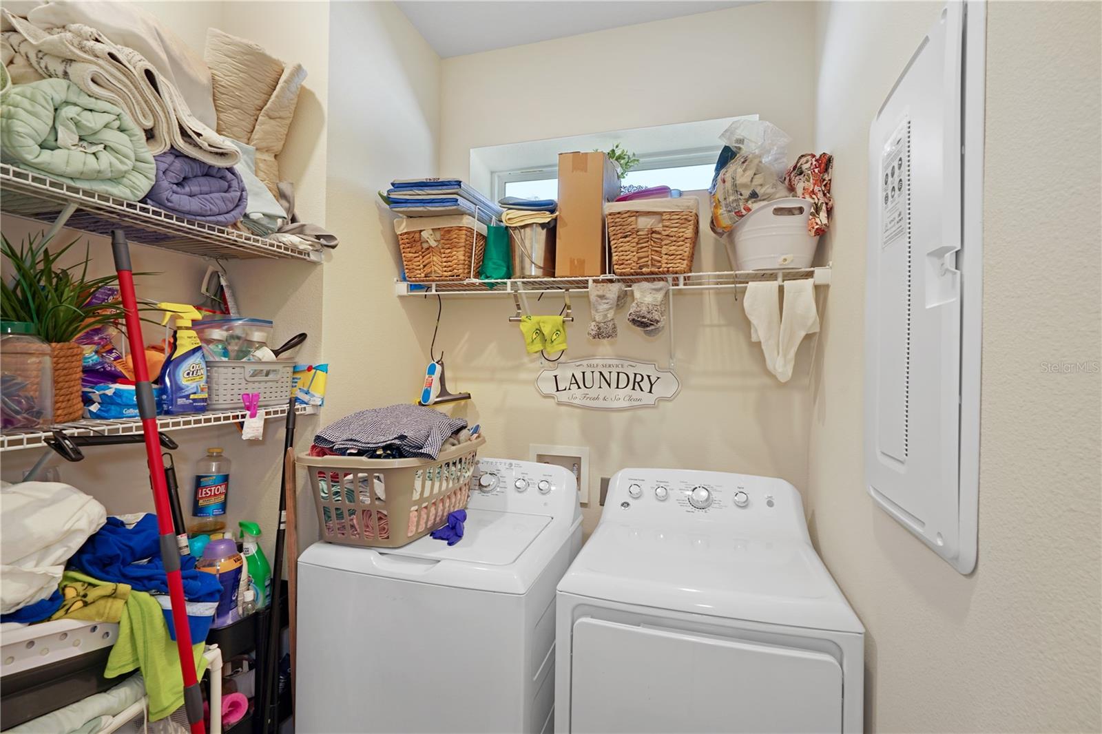 Image 16 of 17 For 1881 Spring Shower Circle