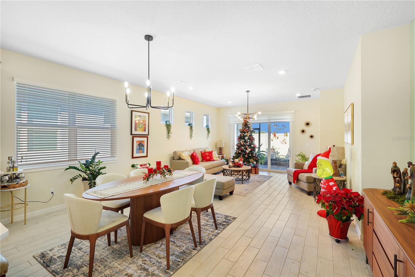 Image 8 of 17 For 1881 Spring Shower Circle