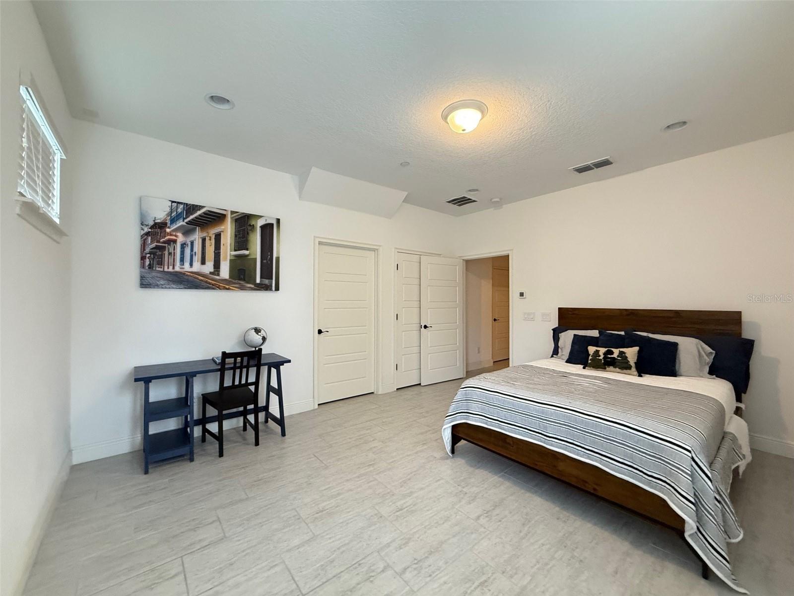 Image 20 of 38 For 8483 Karrer Terrace