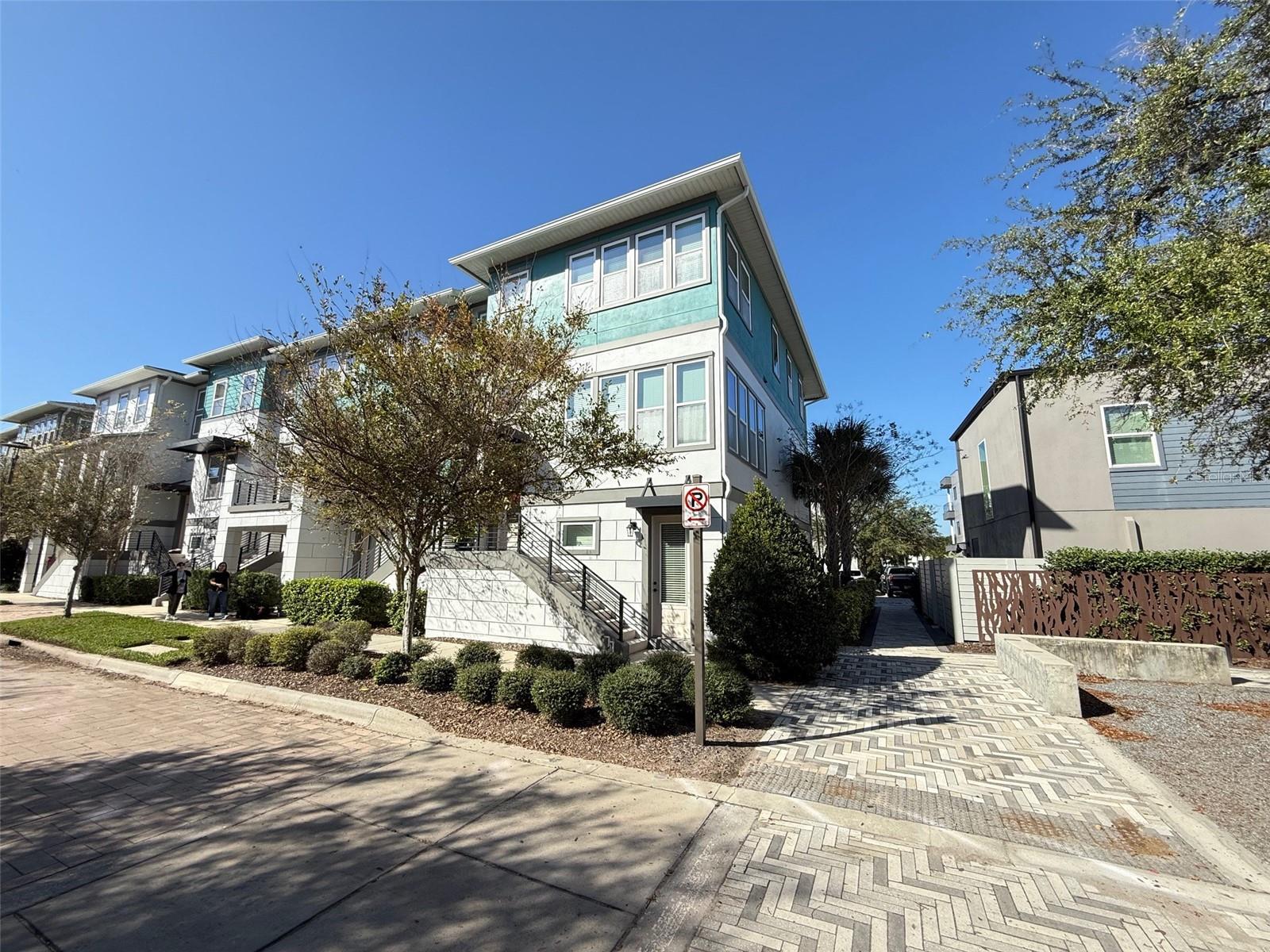 Image 6 of 38 For 8483 Karrer Terrace