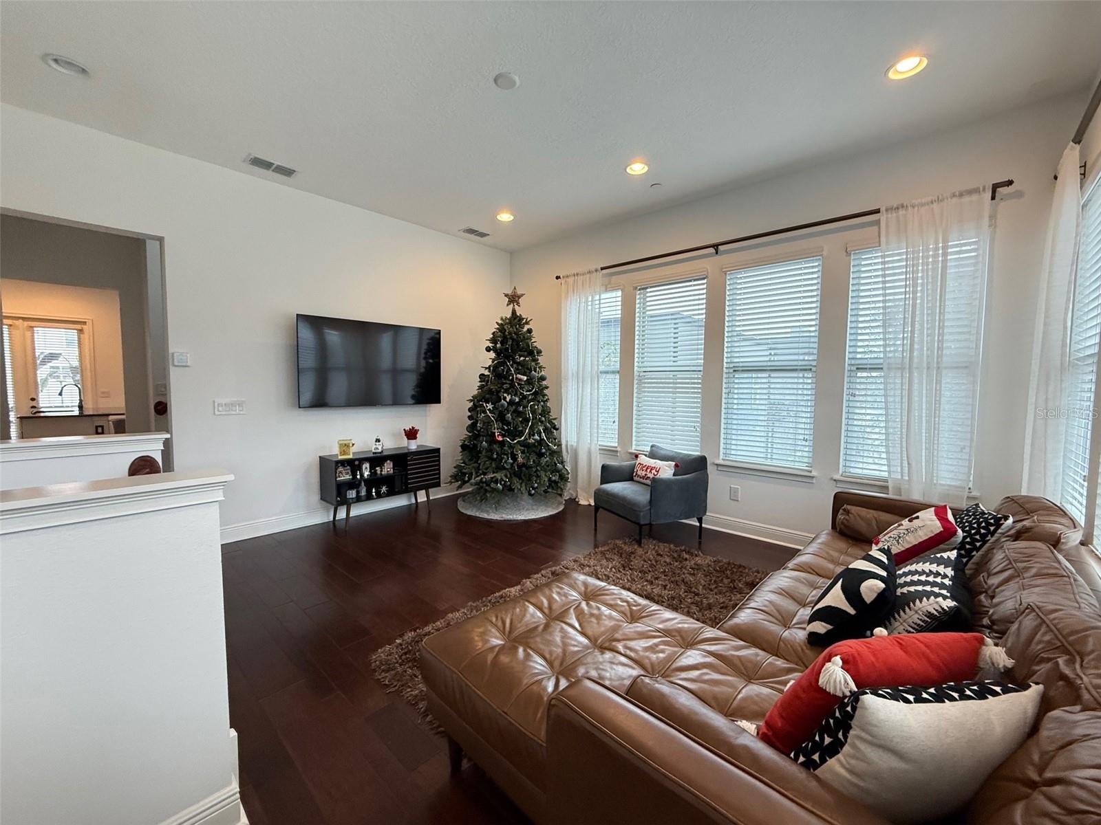 Image 9 of 38 For 8483 Karrer Terrace