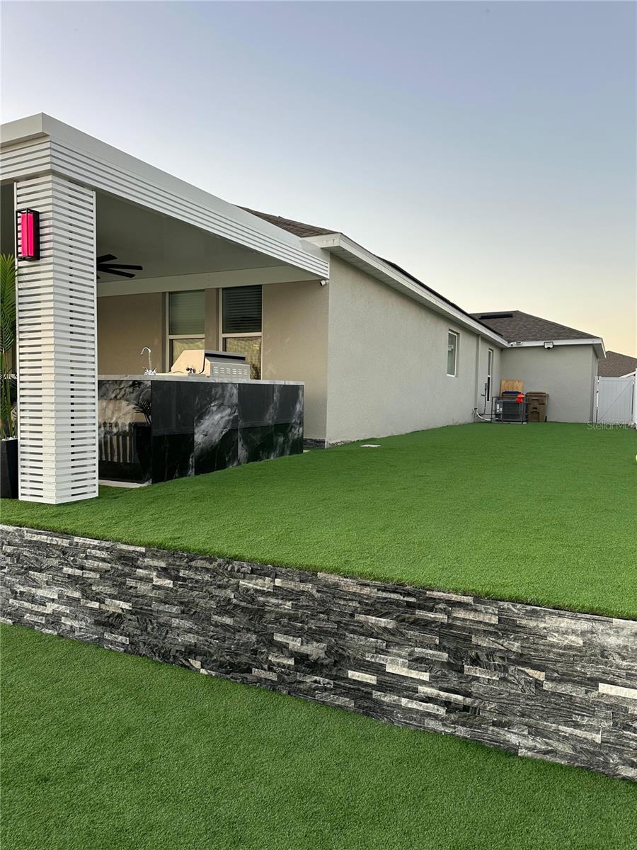 Image 35 of 37 For 1948 Rankin Street