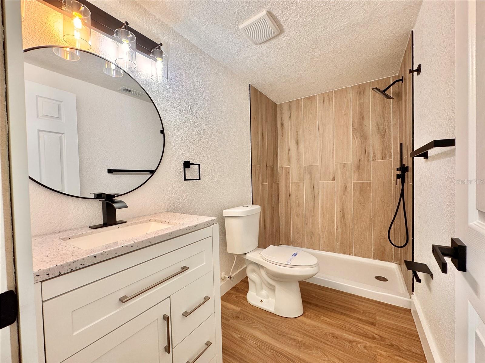 Image 17 of 21 For 1301 Malone Drive