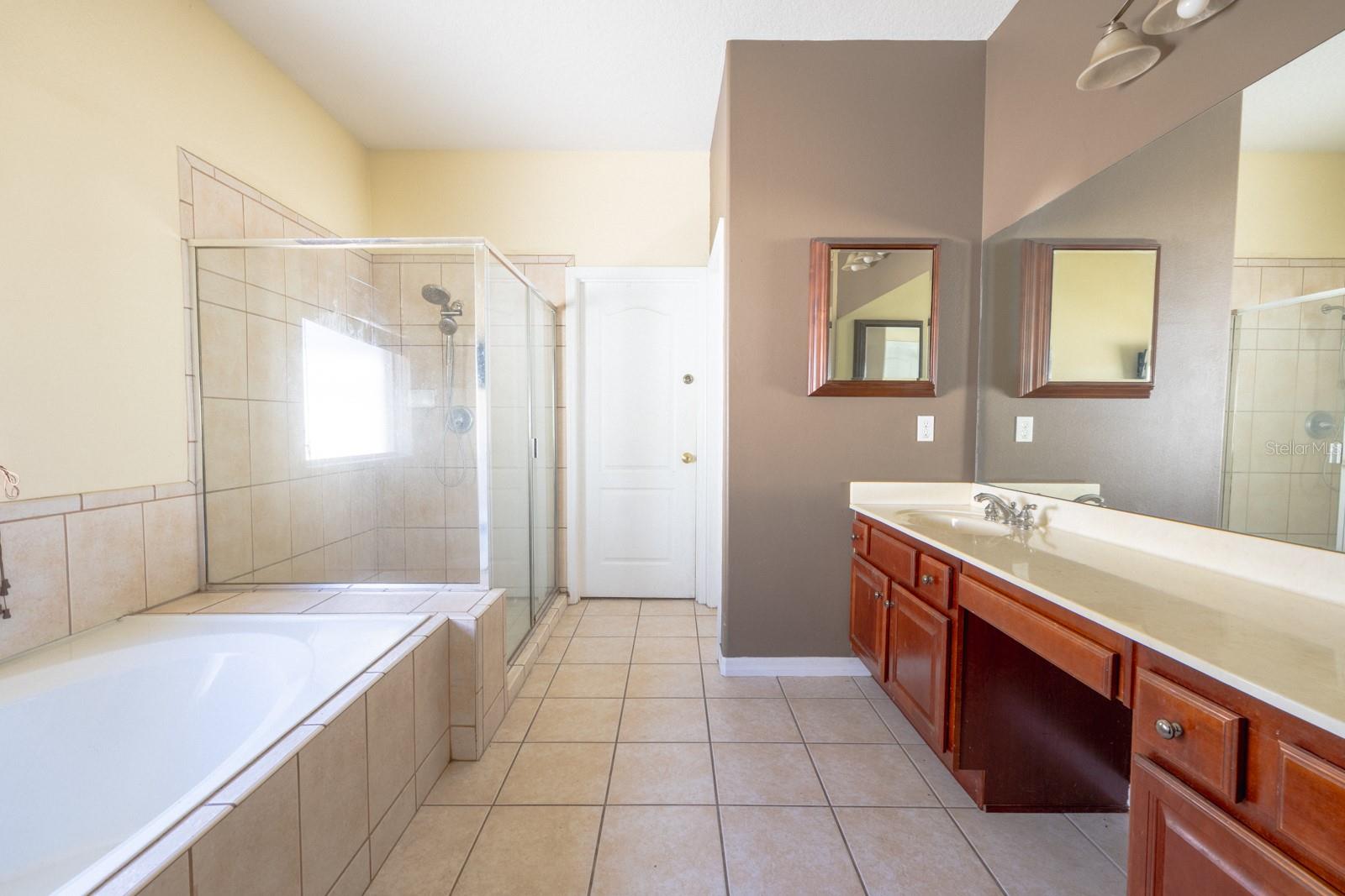 Image 10 of 20 For 4929 Lazy Oaks Way