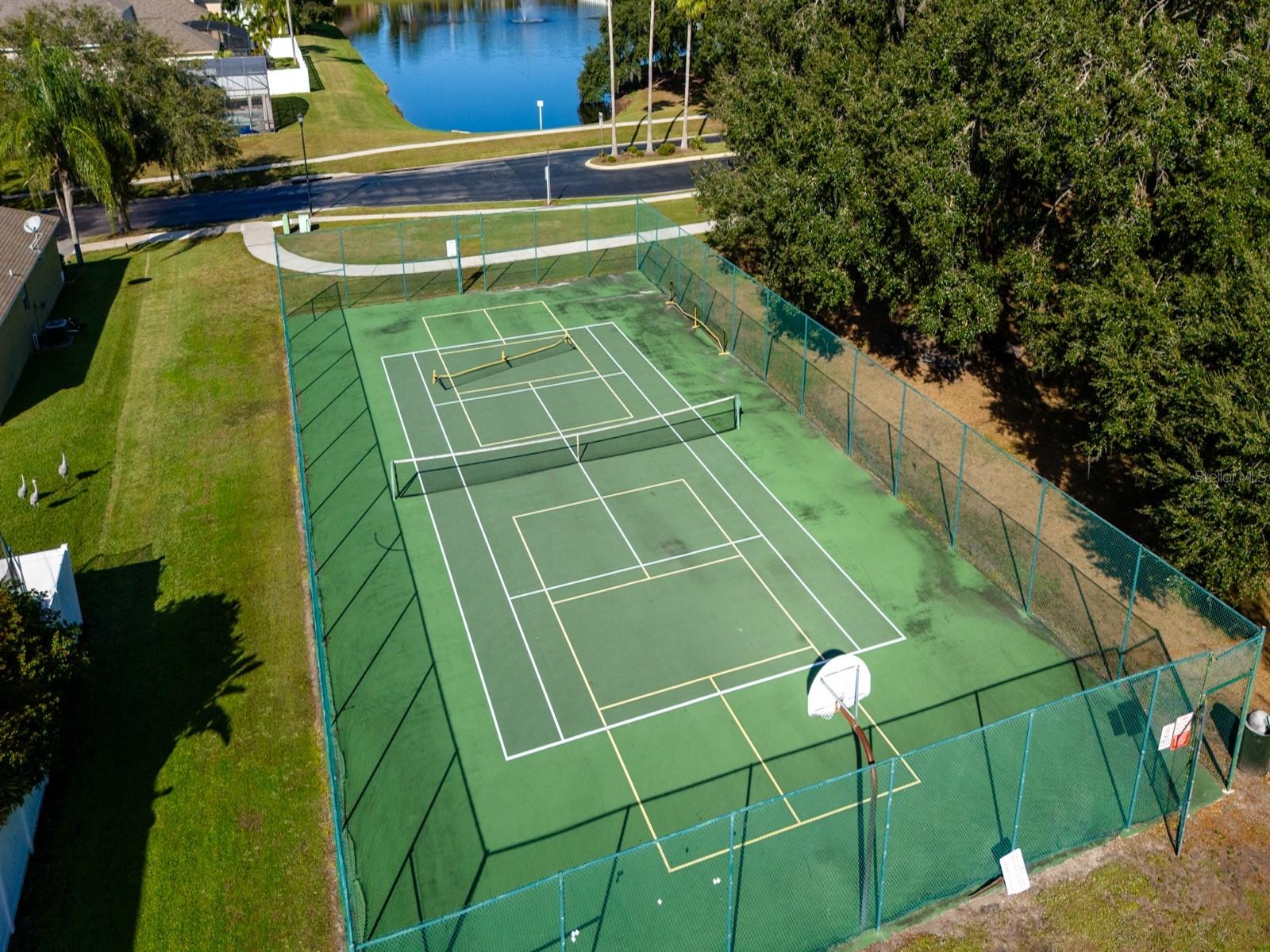 Image 16 of 20 For 4929 Lazy Oaks Way