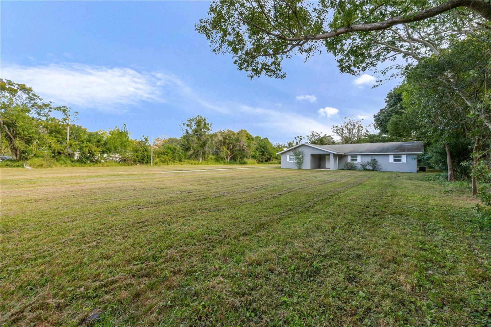 Image 3 of 32 For 495 Orange Avenue