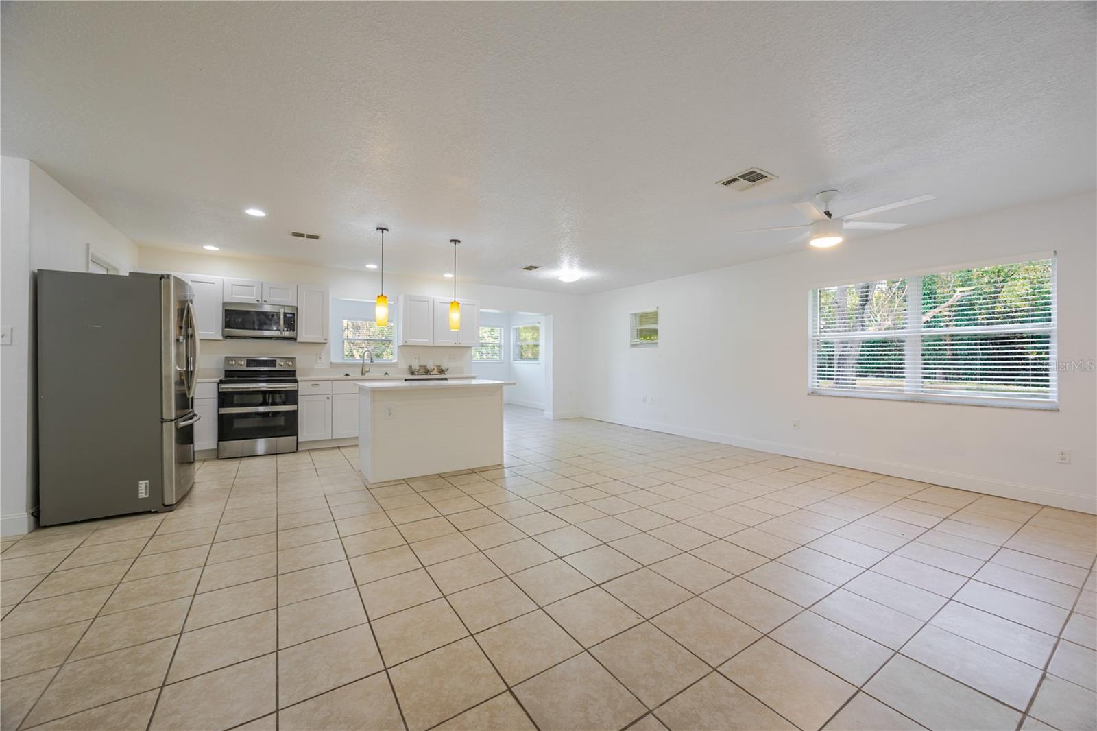 Image 8 of 32 For 495 Orange Avenue