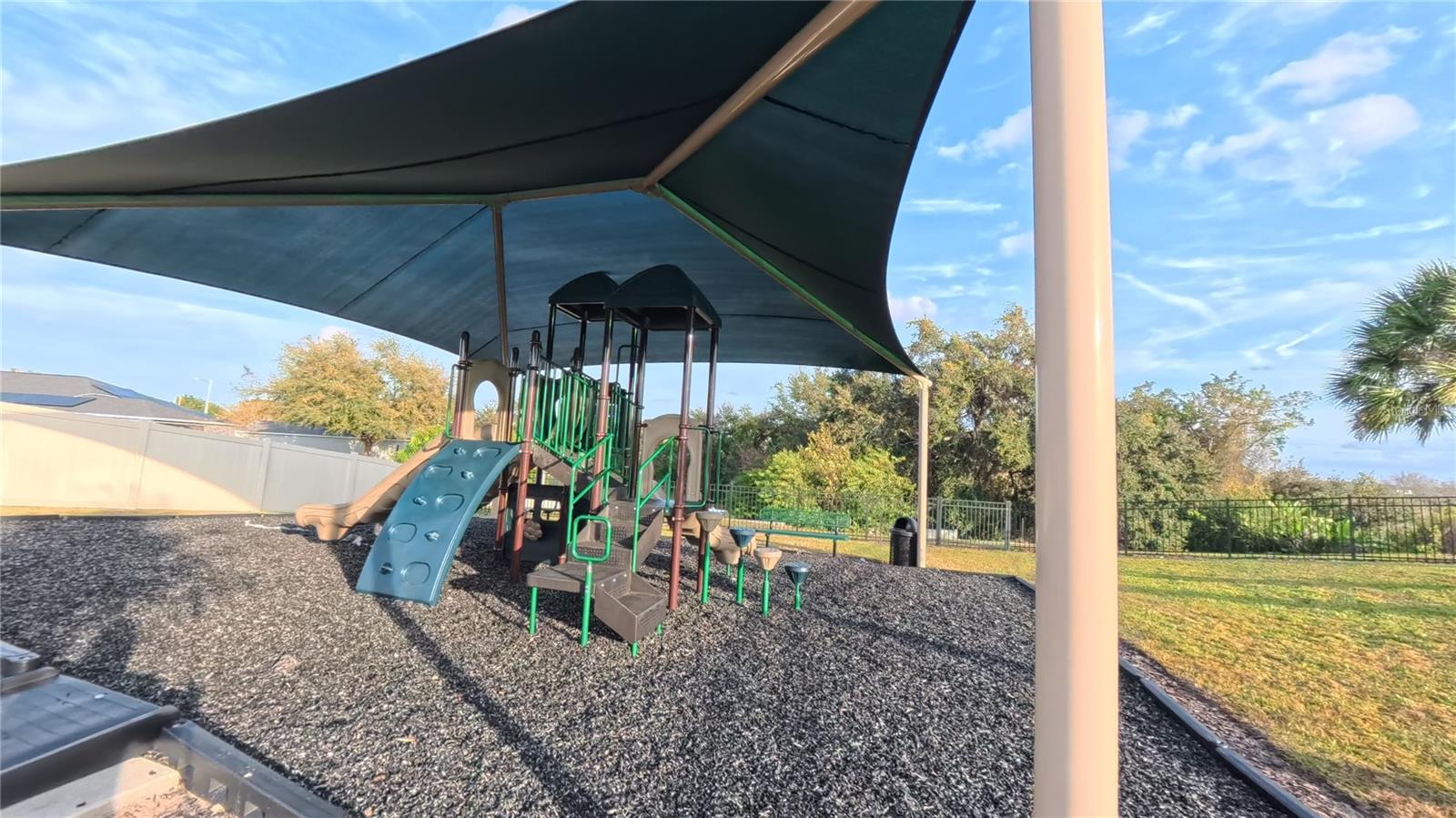 Image 26 of 27 For 246 Meadowbrook Boulevard