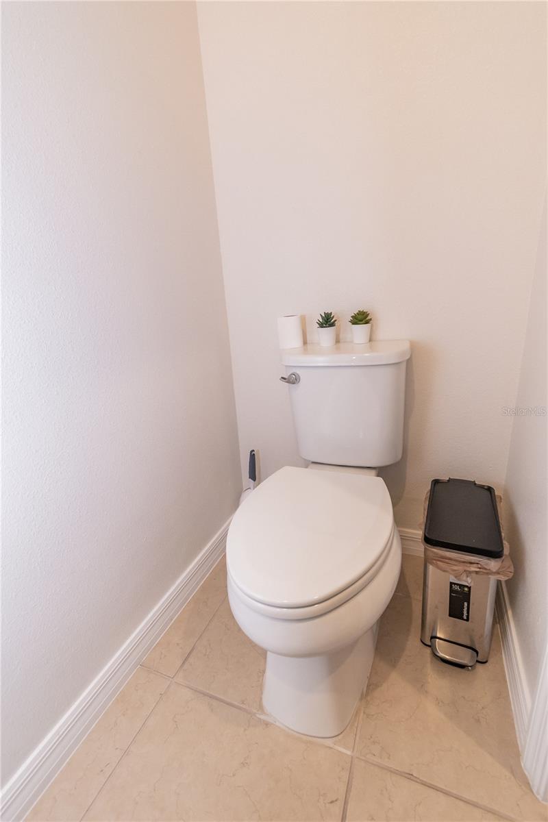 Image 13 of 25 For 2686 Chantilly Avenue