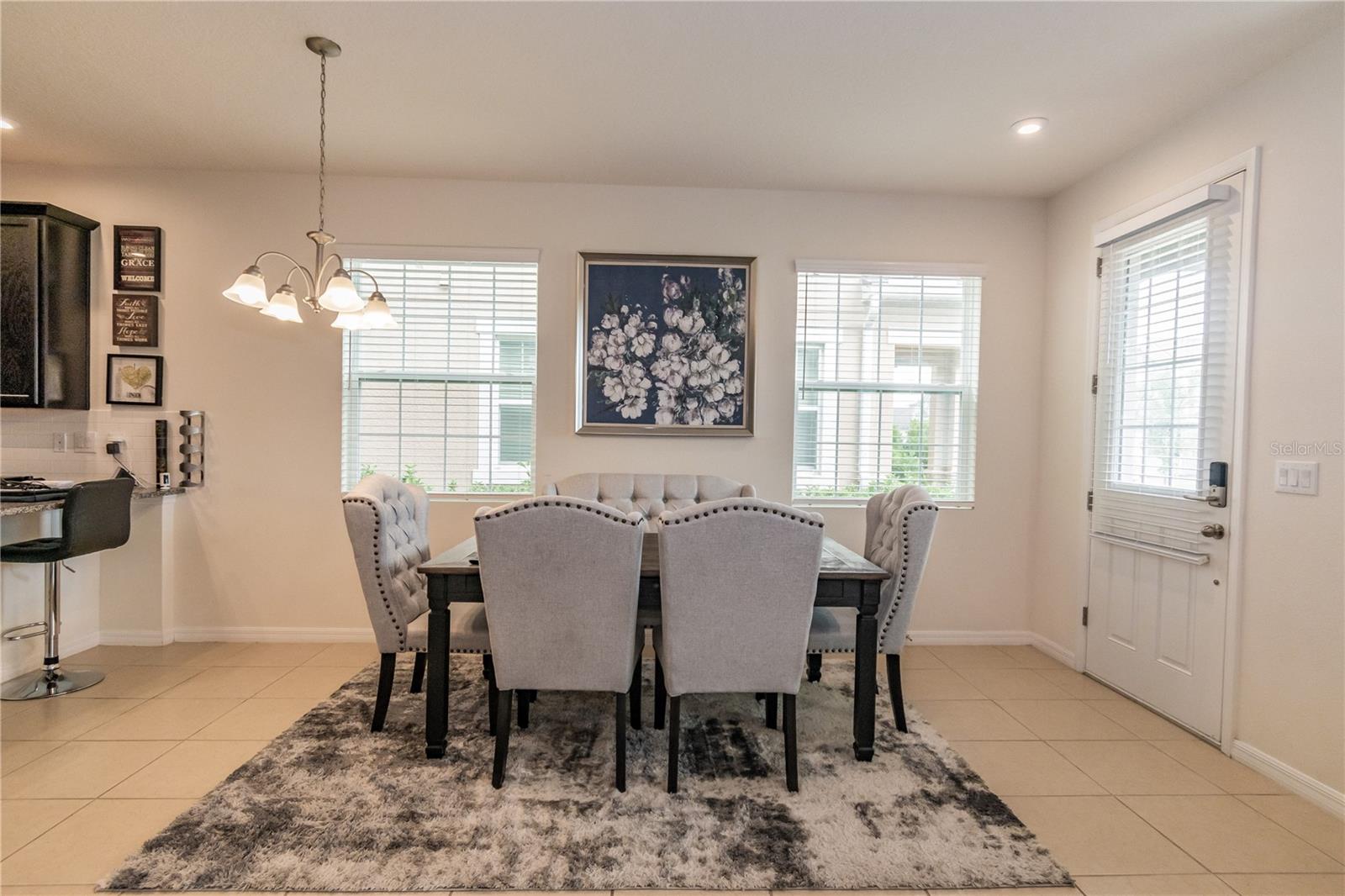 Image 14 of 25 For 2686 Chantilly Avenue