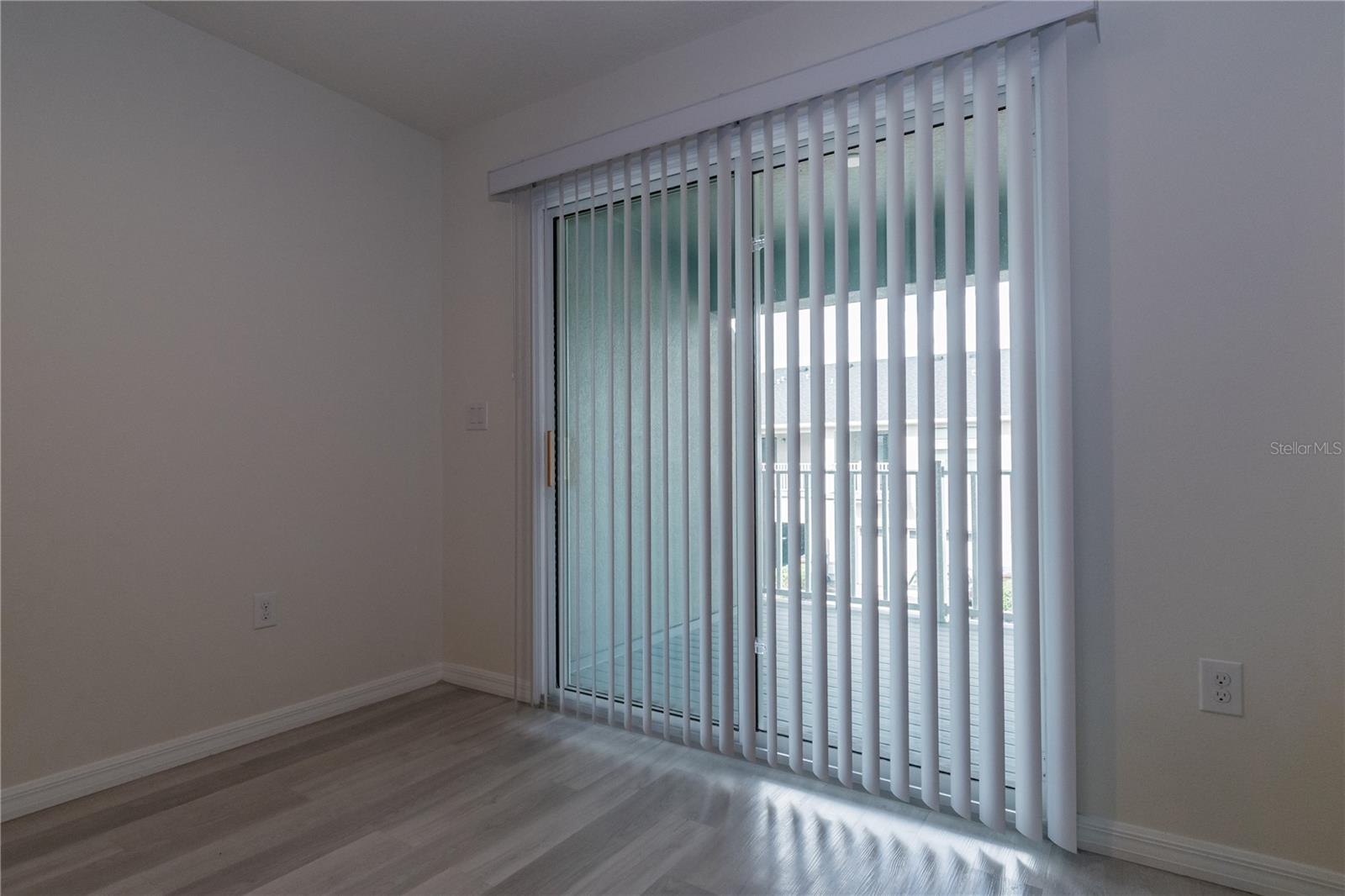 Image 15 of 25 For 2686 Chantilly Avenue