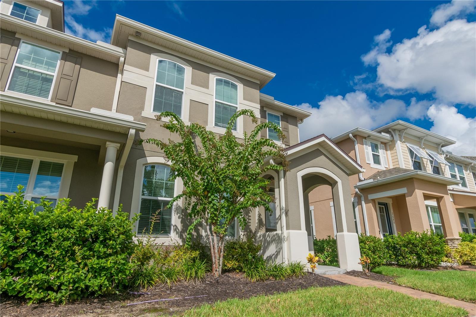 Image 3 of 25 For 2686 Chantilly Avenue