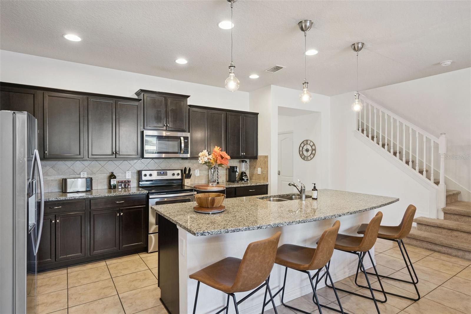 Image 13 of 45 For 8891 Geneve Court