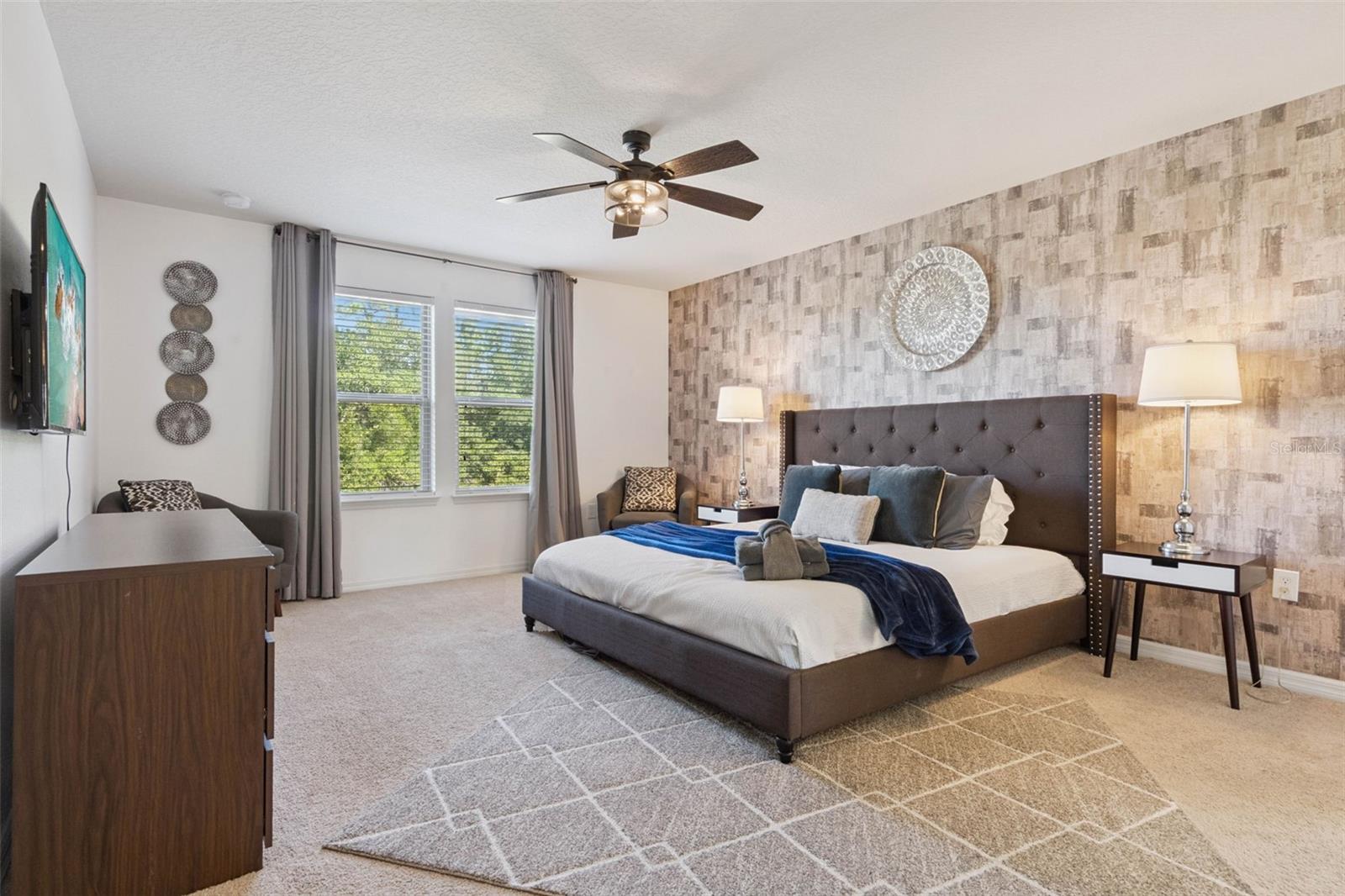 Image 18 of 45 For 8891 Geneve Court