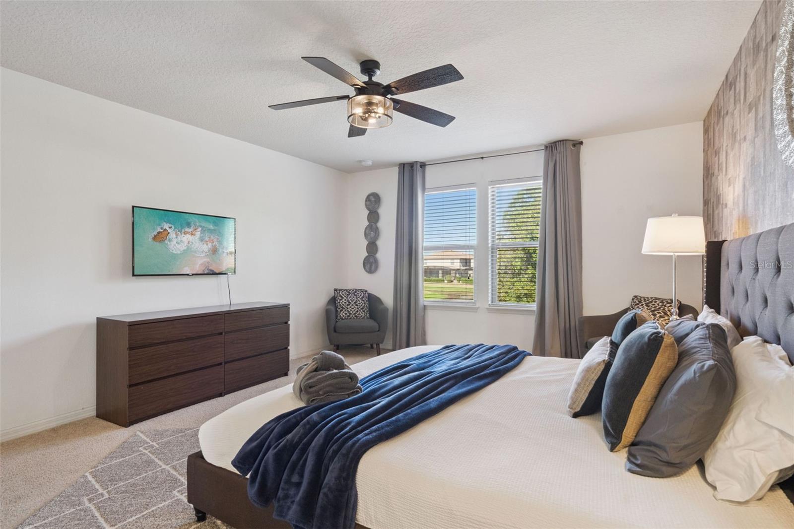 Image 19 of 45 For 8891 Geneve Court