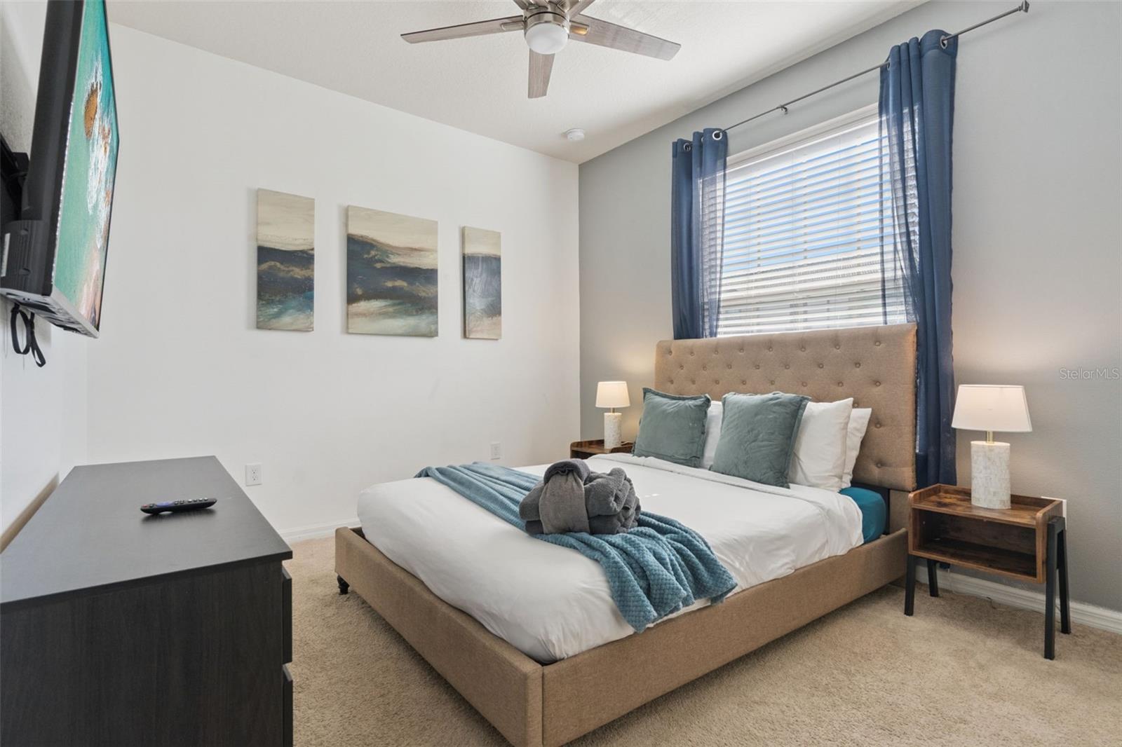 Image 23 of 45 For 8891 Geneve Court