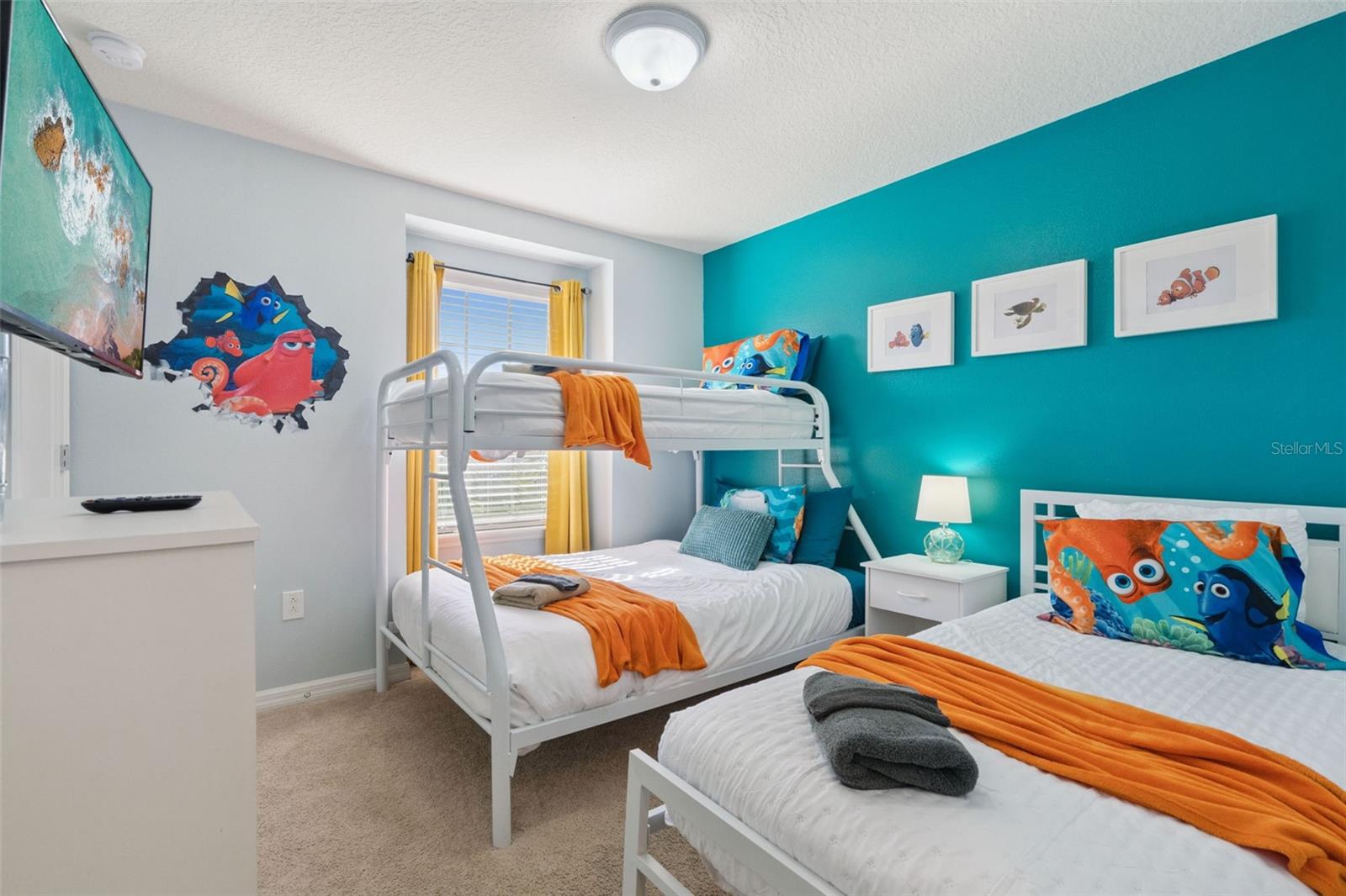 Image 24 of 45 For 8891 Geneve Court