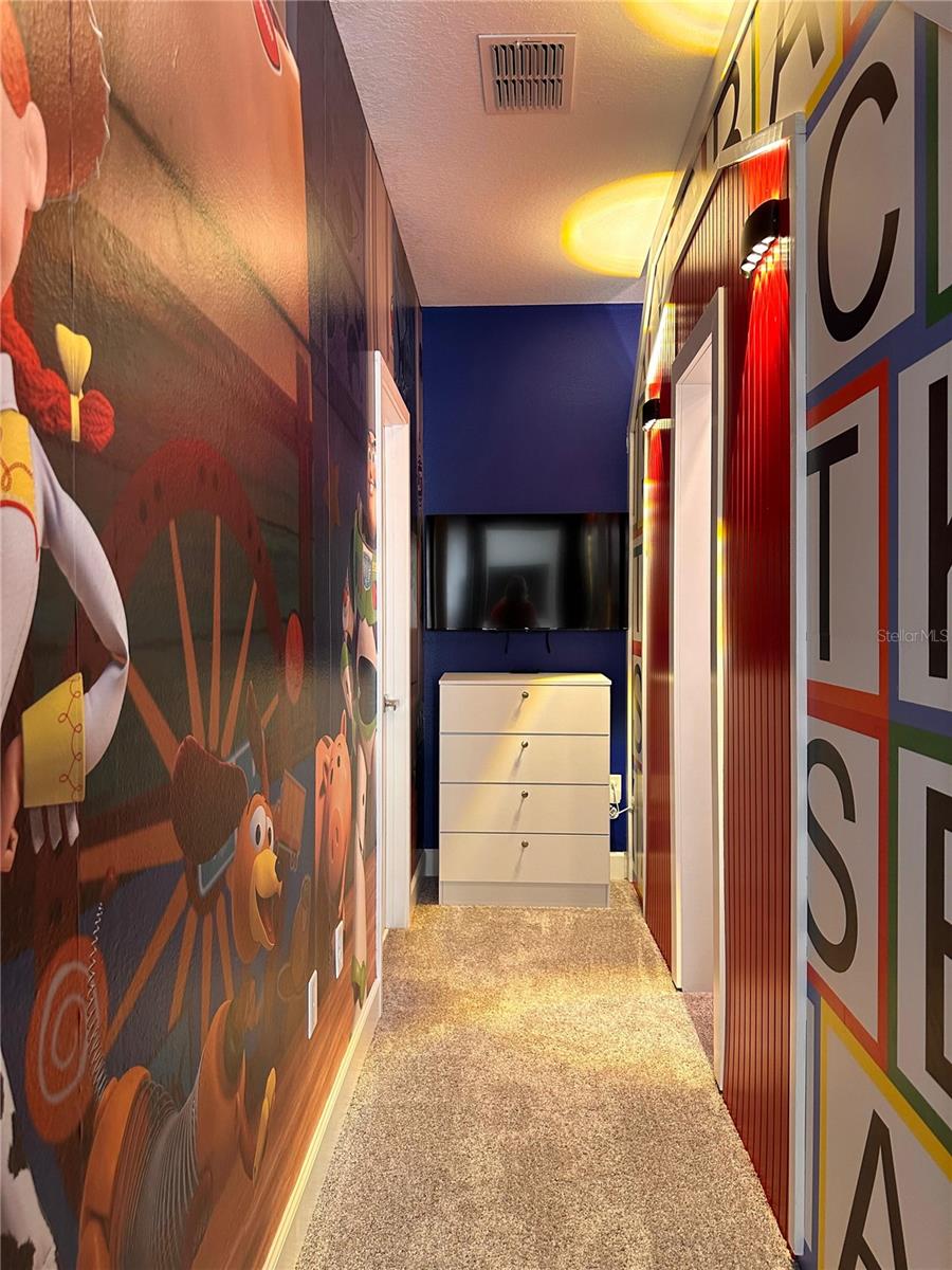 Image 31 of 39 For 304 Villa Domani Ct