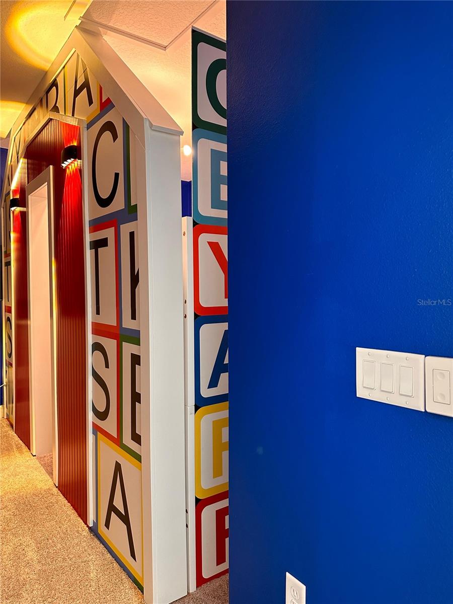 Image 32 of 39 For 304 Villa Domani Ct