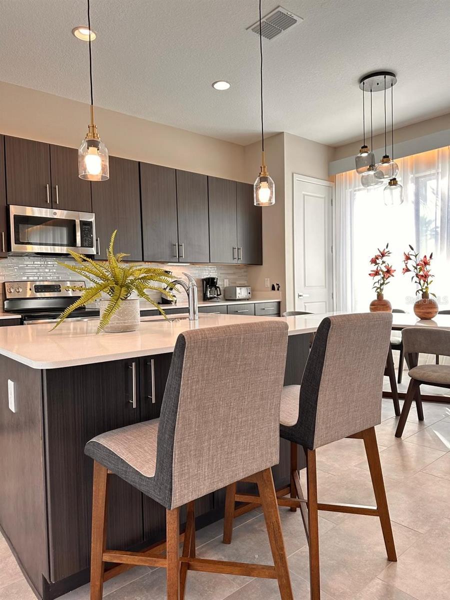 Image 6 of 39 For 304 Villa Domani Ct