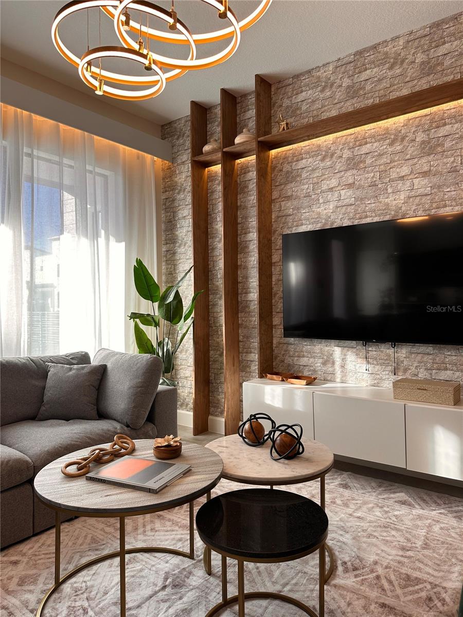 Image 9 of 39 For 304 Villa Domani Ct