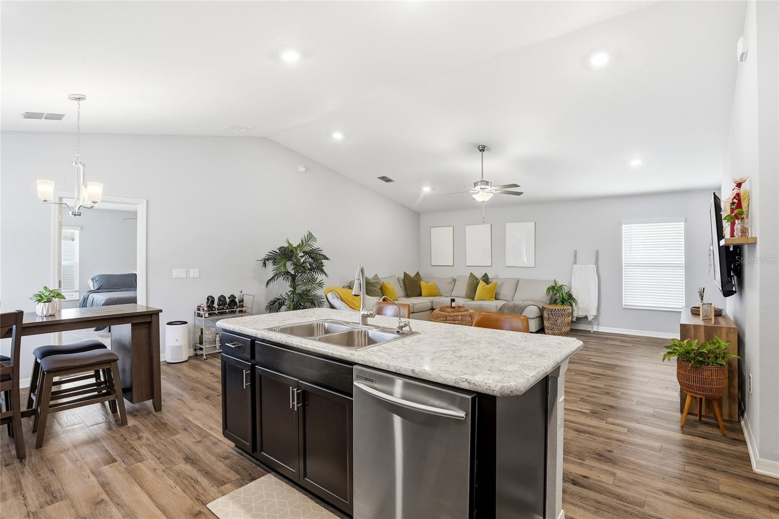 Image 22 of 37 For 128 Foxtail Loop