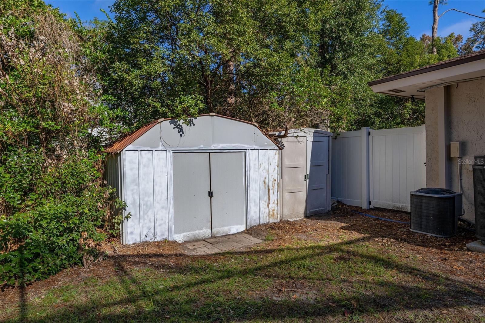 Image 59 of 93 For 204 Blue Lake Drive