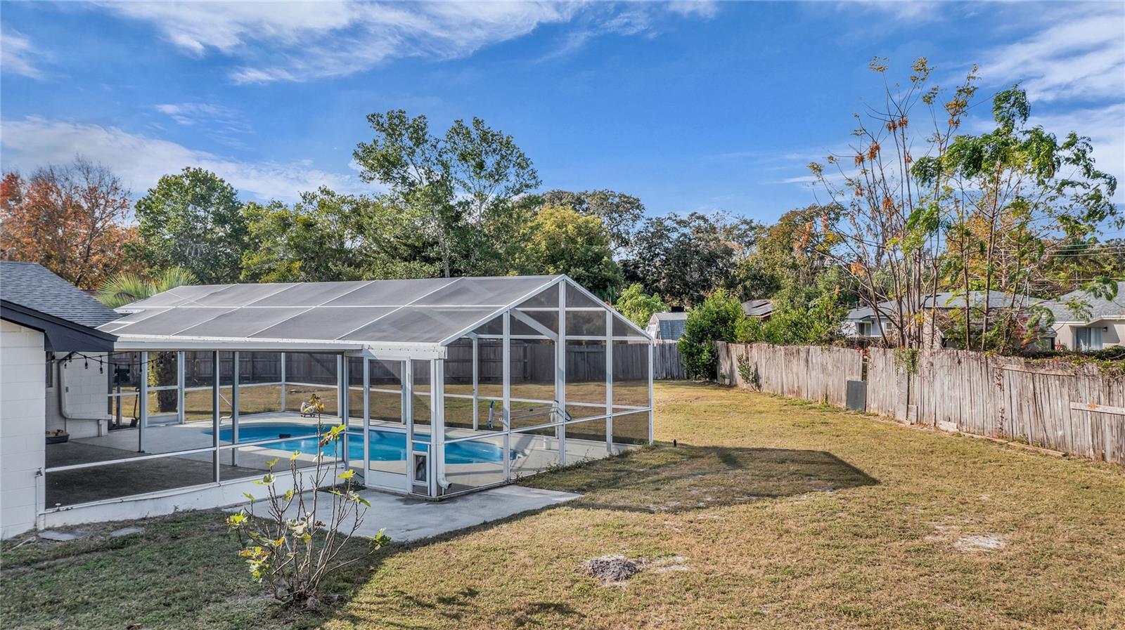 Image 35 of 51 For 685 Oleander Street