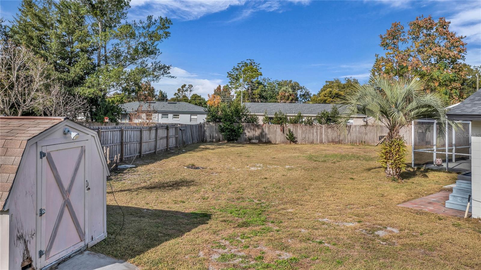 Image 36 of 51 For 685 Oleander Street