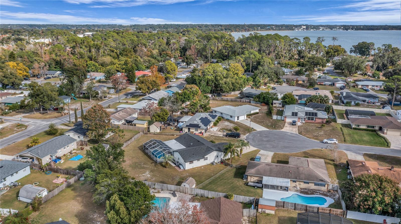 Image 41 of 51 For 685 Oleander Street