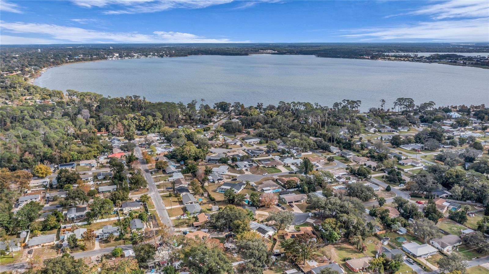 Image 49 of 51 For 685 Oleander Street