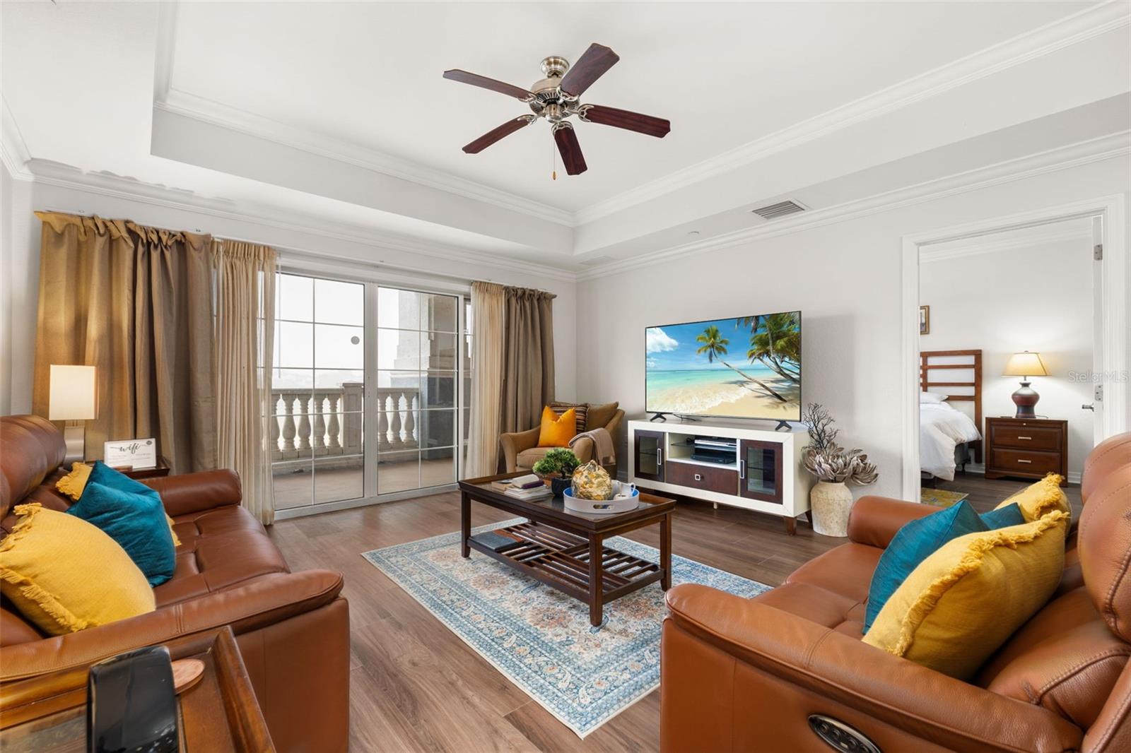 Image 19 of 56 For 1100 Sunset View Circle 302