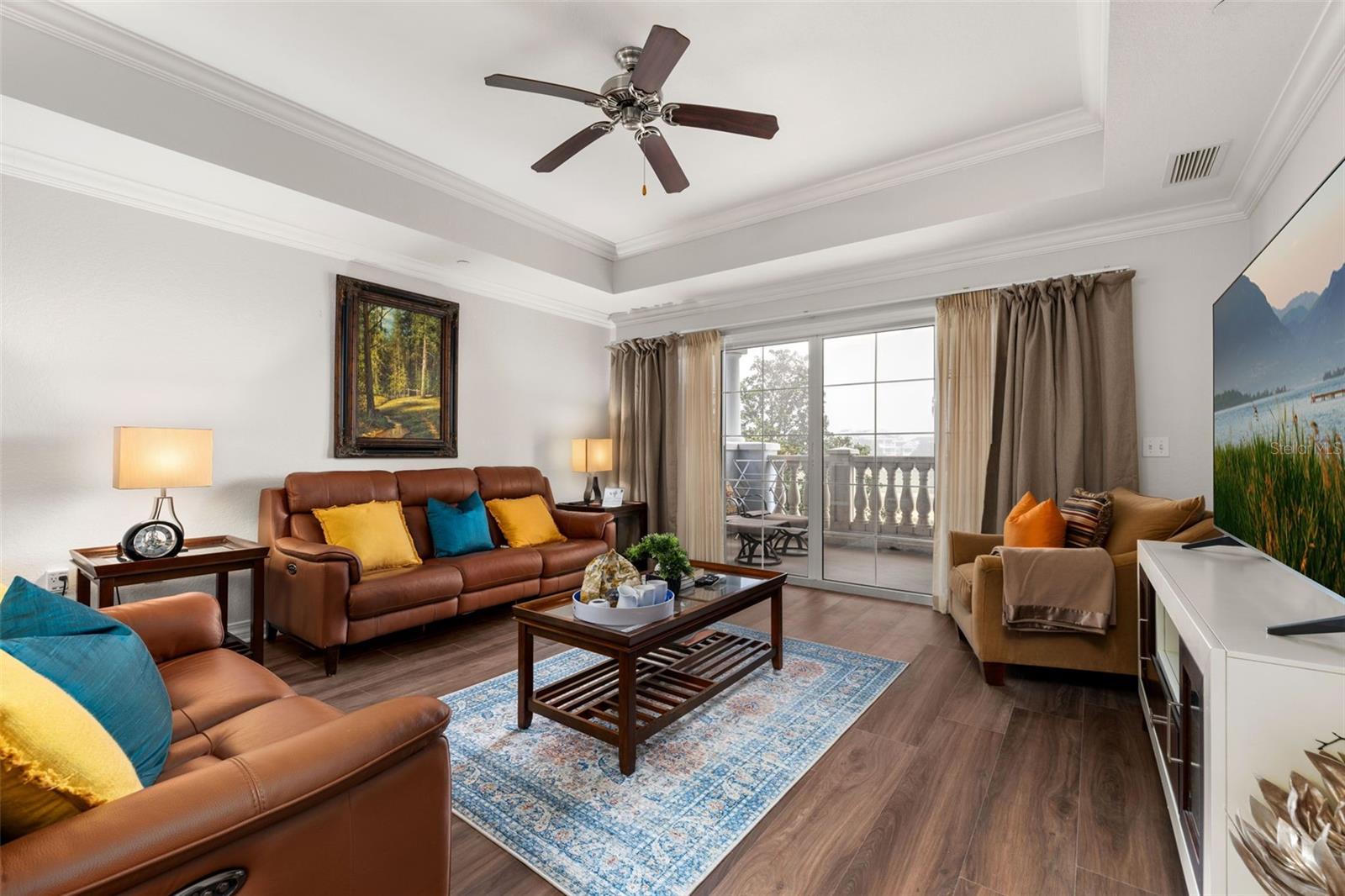 Image 20 of 56 For 1100 Sunset View Circle 302