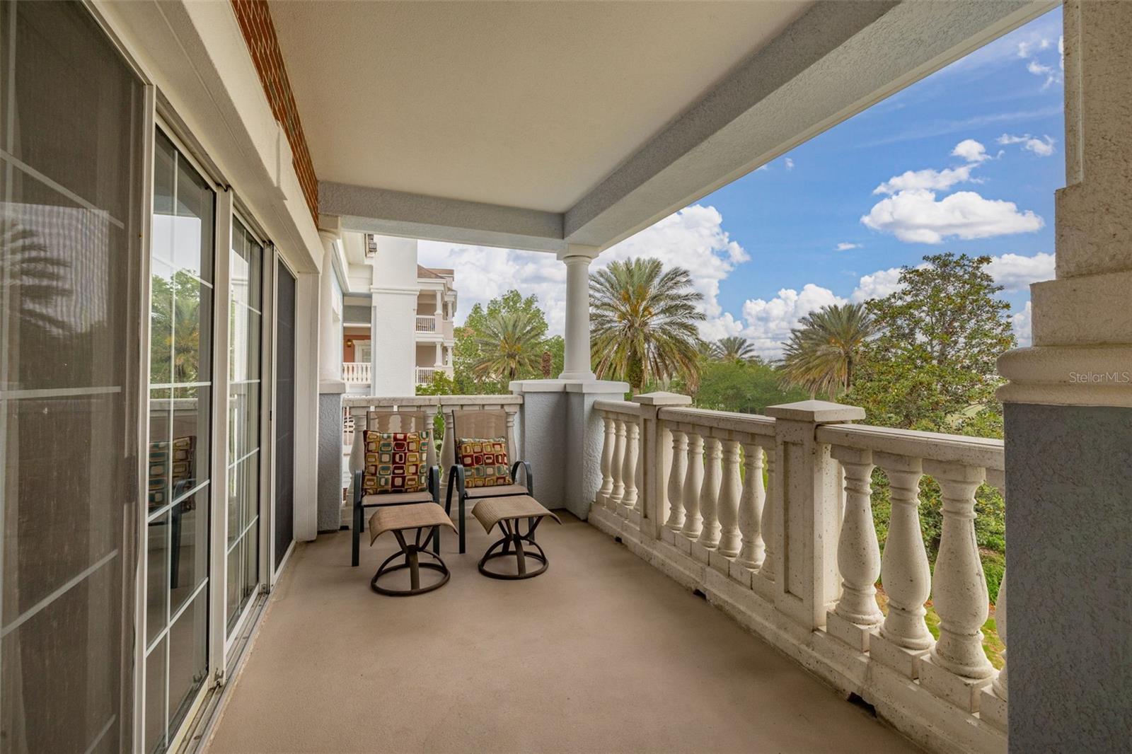 Image 31 of 56 For 1100 Sunset View Circle 302