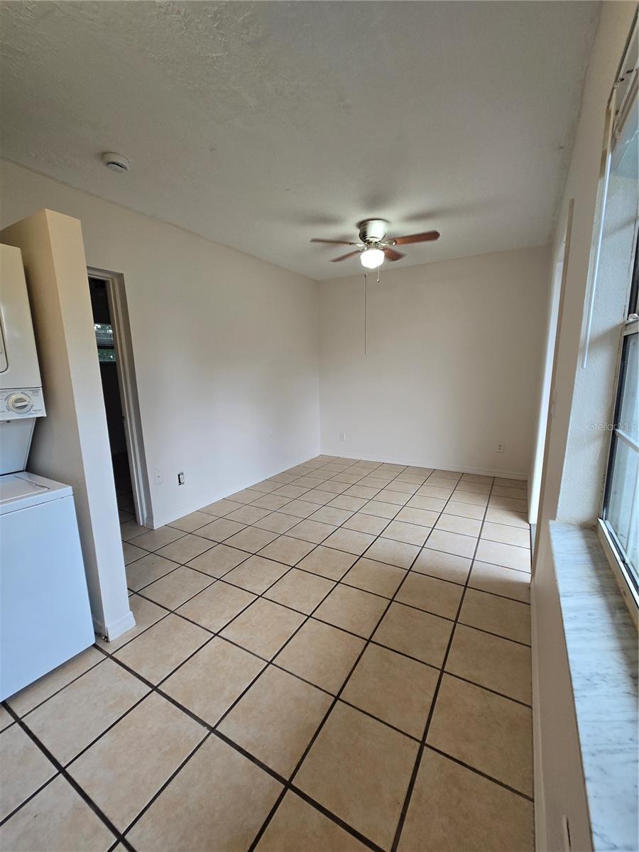 Image 4 of 12 For 2150 Barbara Drive 4