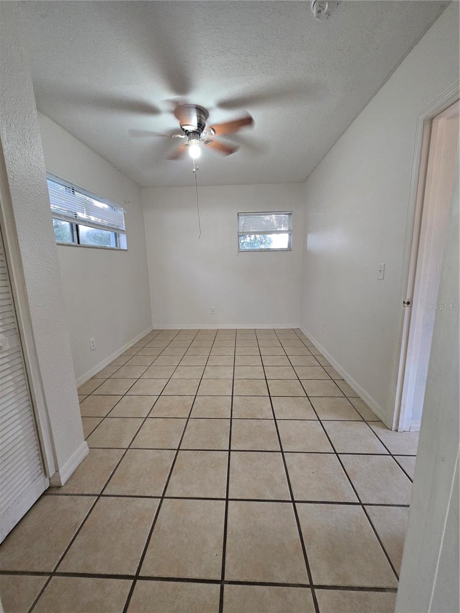 Image 5 of 12 For 2150 Barbara Drive 4