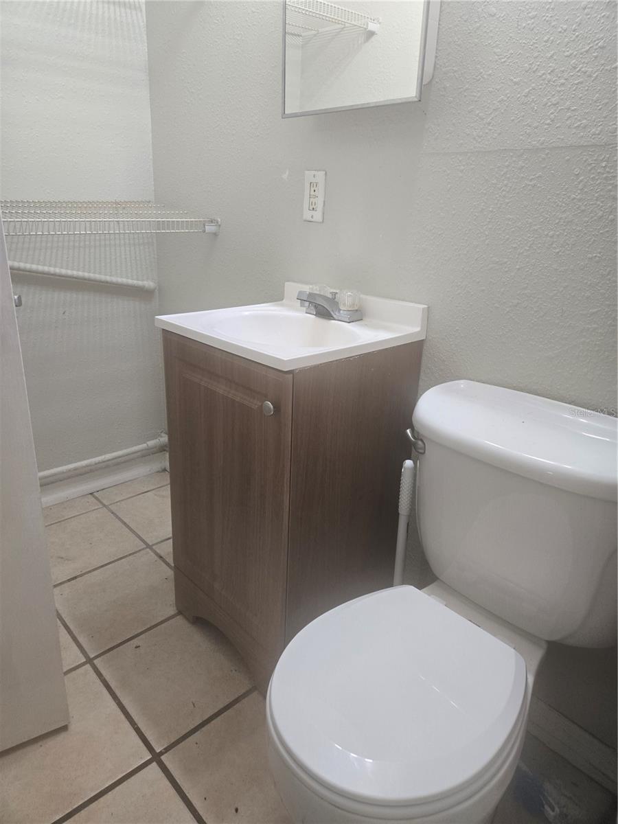 Image 9 of 12 For 2150 Barbara Drive 4