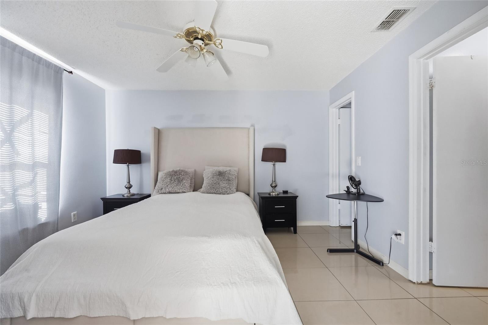 Image 14 of 36 For 1232 Barefoot Bay Drive