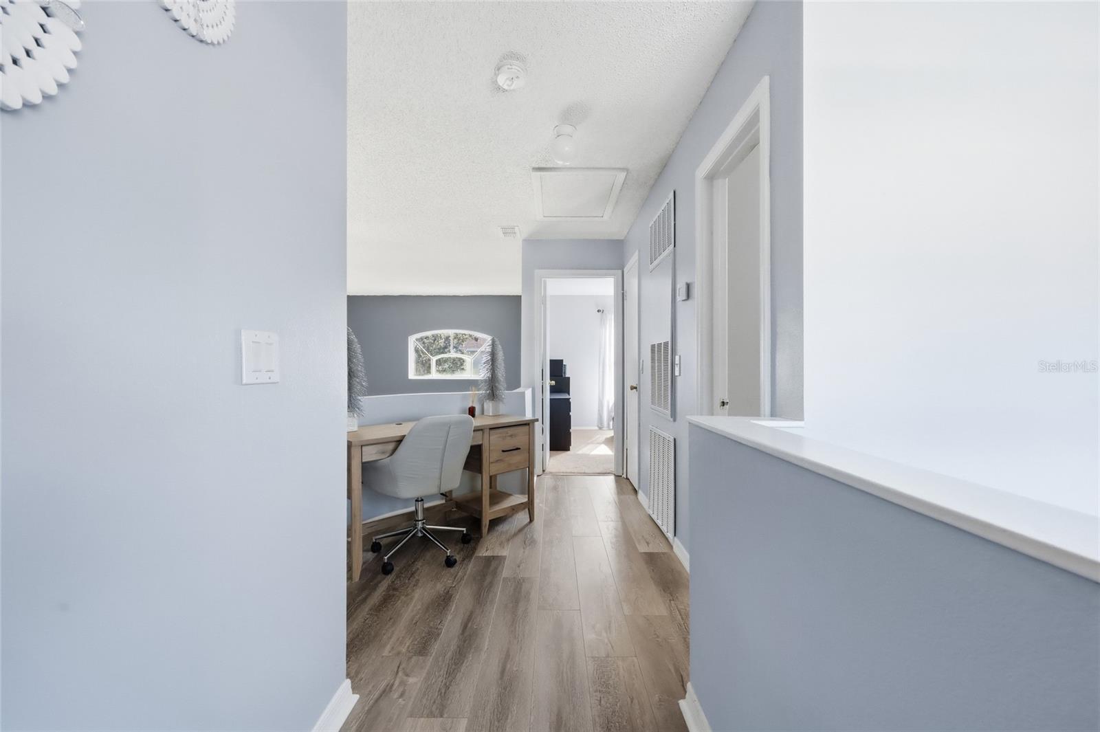 Image 20 of 36 For 1232 Barefoot Bay Drive