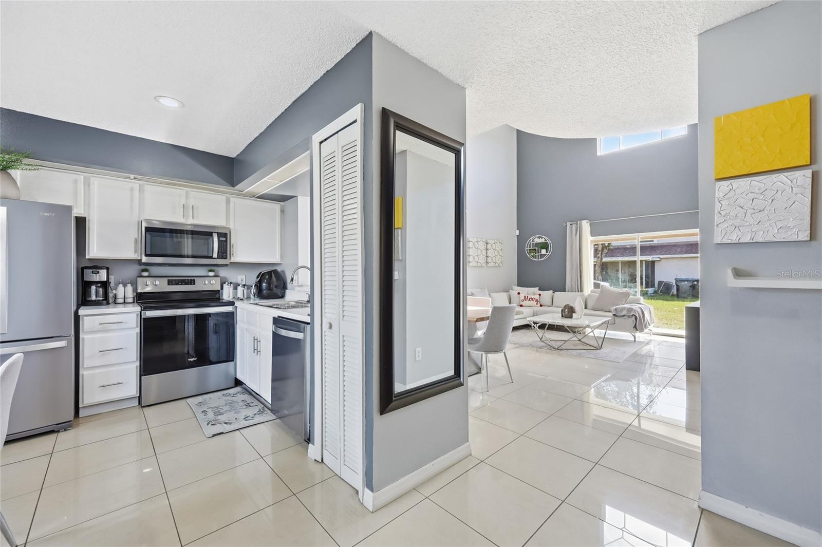 Image 4 of 36 For 1232 Barefoot Bay Drive